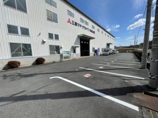 岐阜県　美濃加茂市　工場駐車場　塗り替え工事